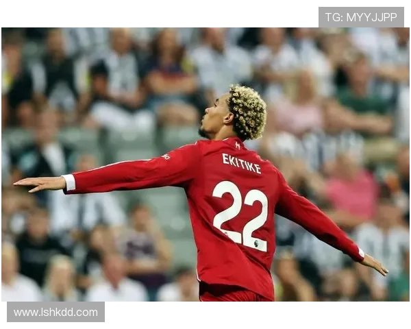 埃基蒂克为适应英超强度 增加健身房训练时间超德国时期 埃基蒂克为适应英超强度 增加健身房训练时间超德国时期